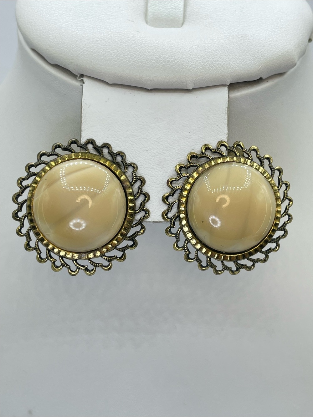 Vintage West Germany Gold Tone Cream Glass Cabochon Filigree Clip On Earrings